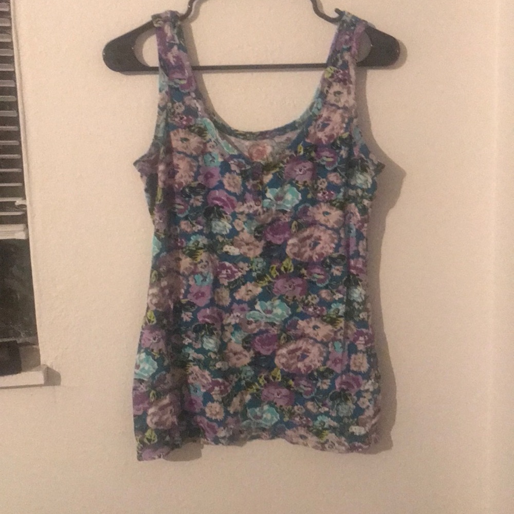 Floral tank top